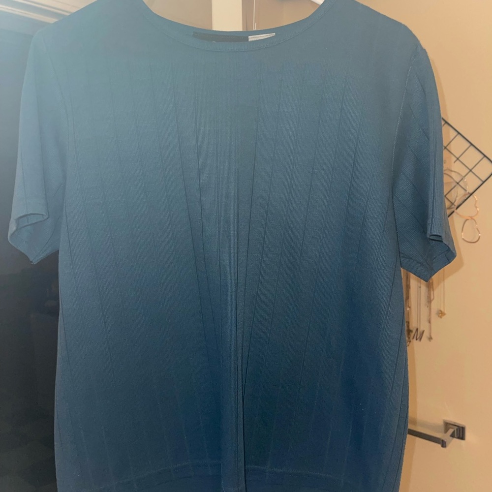 Women top